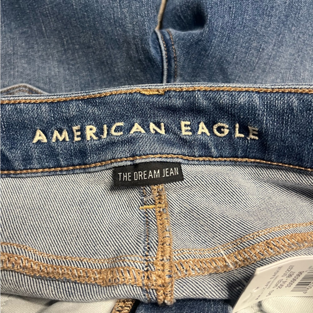 American Eagle Outfitters NWT Distressed Skinny Jeans Sz 2 Short - Picture 8 of 9